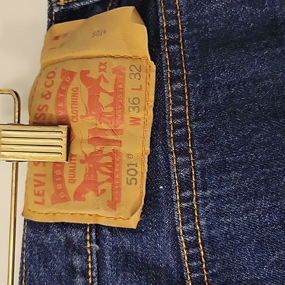 Men - Picture 2 of 4